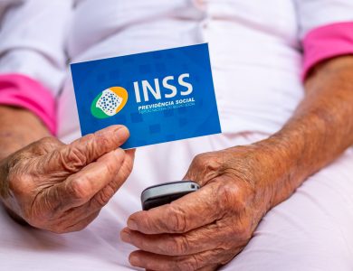 Idosos recebem boa notícia do INSS e podem sacar antes da data oficial