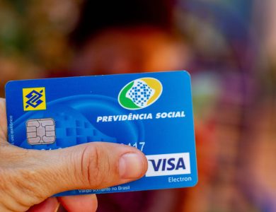 Não Recebeu Seu Benefício do INSS? Saiba o Motivo e o Que Fazer!